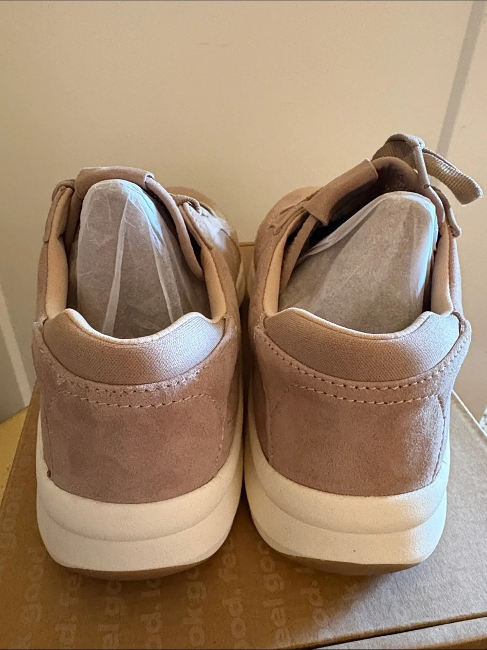 Dr. Scholl's Beige/Tan Women's Sneakers